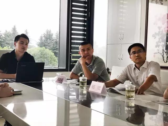 熱烈歡迎湖州市吳興區(qū)領(lǐng)導(dǎo)一行蒞臨創(chuàng)綠家指導(dǎo)！