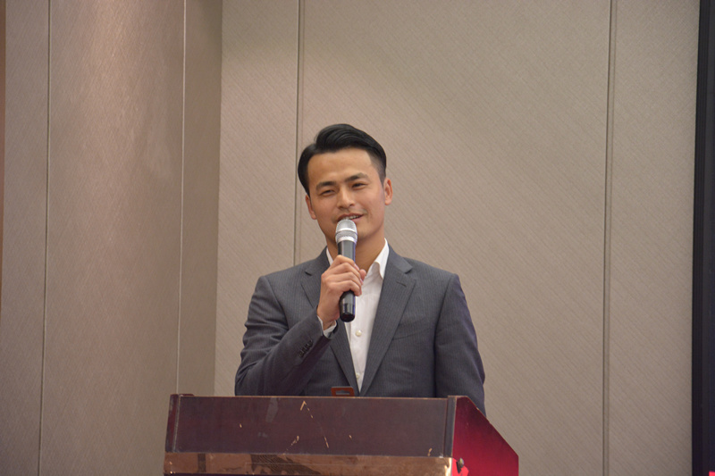 【7月生日會】喂——請問你是在網(wǎng)紅公司上班嗎？