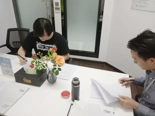 熱烈祝賀羅總簽約創(chuàng)綠家江蘇省南京市區(qū)級代理！