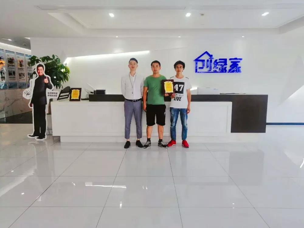 熱烈祝賀王總簽約創(chuàng)綠家上海市區(qū)級代理！