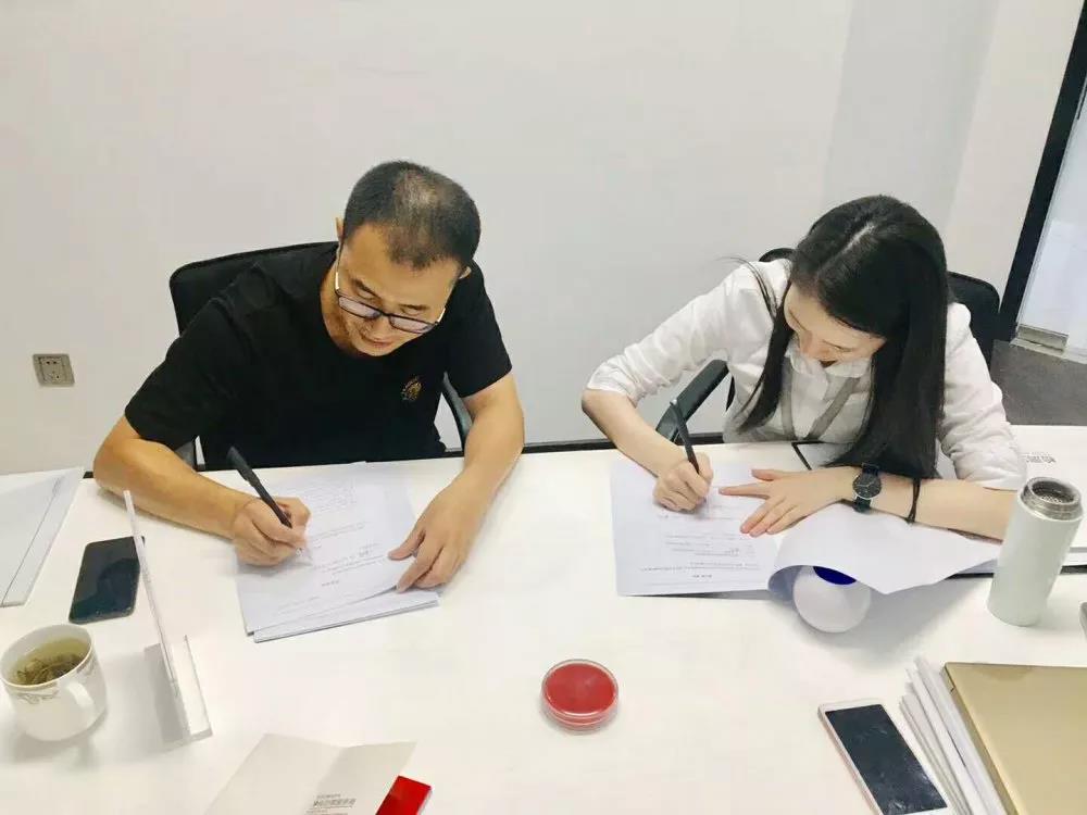 熱烈祝賀袁總簽約創(chuàng)綠家四川省涼山彝族自治州區(qū)級代理！