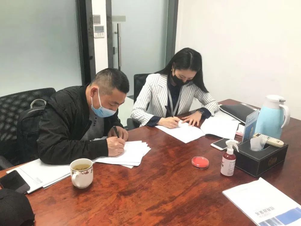 熱烈祝賀周總簽約創(chuàng)綠家江蘇省無錫市區(qū)級(jí)代理！
